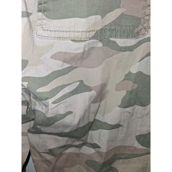 Time & Tru Camo Taper Cuffed Capri Pants Sz 14 - Picture 2 of 3